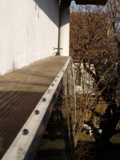 Az oldals� csavarok